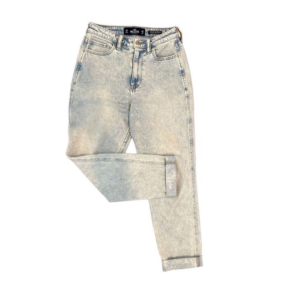 Hollister Denim - #Hollister. Ultra #highrise #momjean. #Vintage stretch. Size 3R or 26.